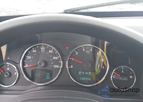 2010 Jeep Liberty Limited z USA, uszkodzony, nr VIN 1J4PN5GK3AW150858